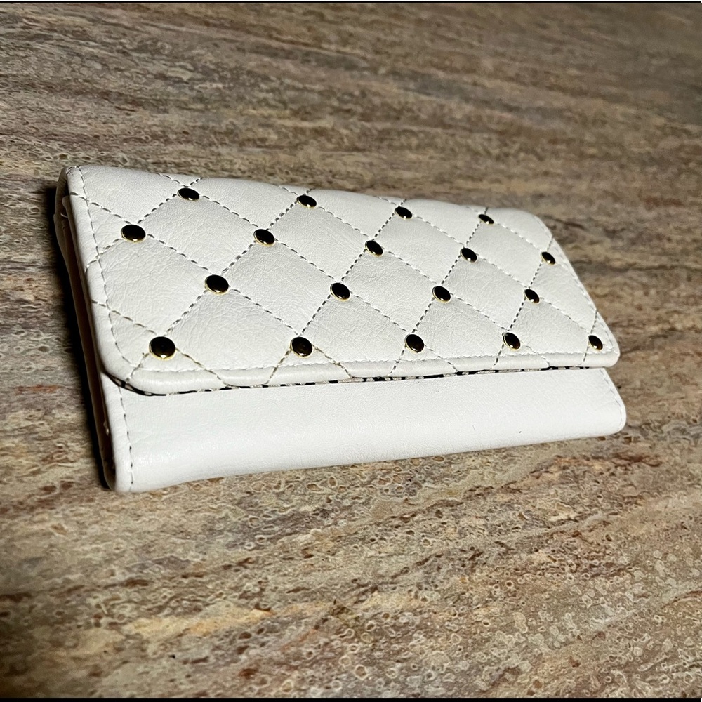 Max Studio white quilted wallet with gold color studs